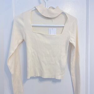 BNWT Women’s Size L Bershka Cut Out Top